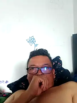 Snapshot of Anuviss_lxx chatting on 05/10/26, 10:15 Anuviss lxx online show from 05/10/26, 10:15