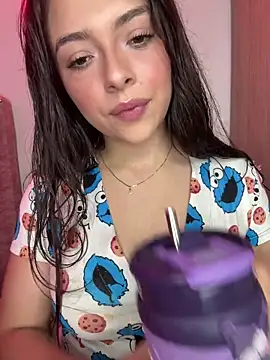 YovngBaby online show from 03/10/26, 04:50