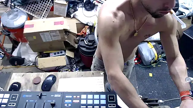 Snapshot of tongueispowerr6d9 chatting on 12/09/24, 12:08 tongueispowerr6d9 online show from 12/09/24, 12:08