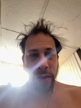 Snapshot of tongueispowerr6d9 chatting on 02/25/26, 10:03 tongueispowerr6d9 online show from 02/25/26, 10:03