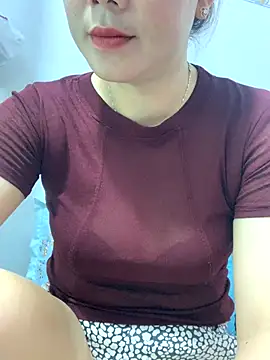 Baby-bigtits online show from 10/07/25, 02:53