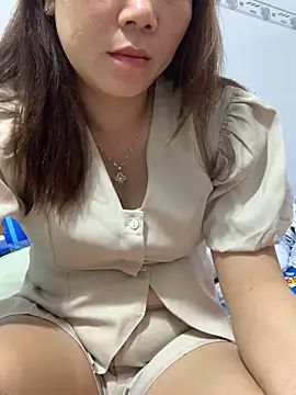 Baby-bigtits online show from 12/14/25, 01:05