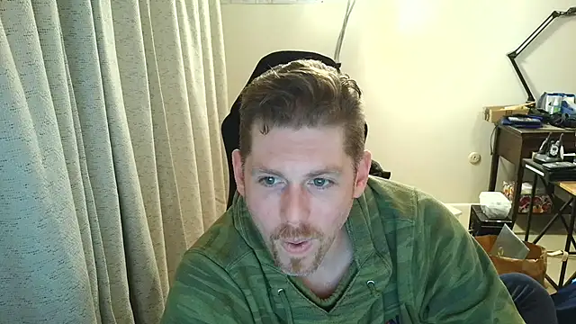 Snapshot of Rock_Pierce chatting on 01/03/25, 08:10 Rock Pierce online show from 01/03/25, 08:10