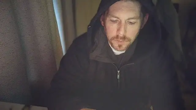 Snapshot of Rock_Pierce chatting on 01/29/25, 01:38 Rock Pierce online show from 01/29/25, 01:38