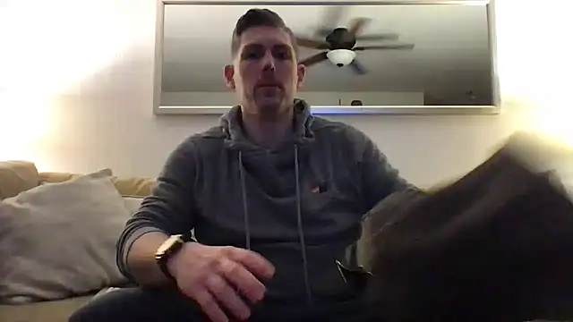 Snapshot of Rock_Pierce chatting on 02/04/25, 06:57 Rock Pierce online show from 02/04/25, 06:57