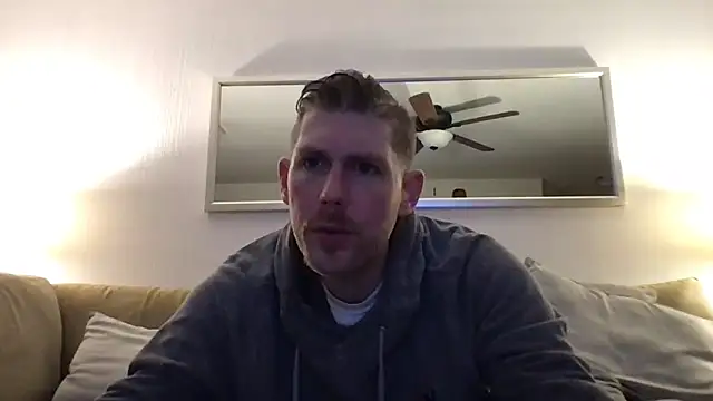 Snapshot of Rock_Pierce chatting on 02/08/25, 05:40 Rock Pierce online show from 02/08/25, 05:40