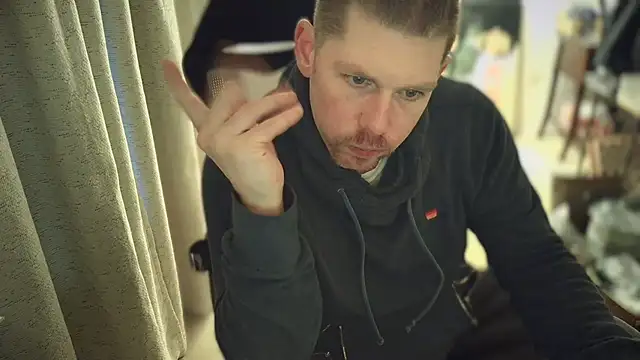 Snapshot of Rock_Pierce chatting on 02/11/25, 04:56 Rock Pierce online show from 02/11/25, 04:56