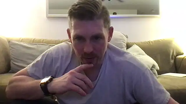 Snapshot of Rock_Pierce chatting on 02/15/25, 05:50 Rock Pierce online show from 02/15/25, 05:50