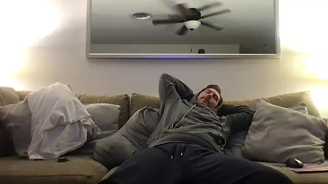 Snapshot of Rock_Pierce chatting on 02/15/25, 09:37 Rock Pierce online show from 02/15/25, 09:37