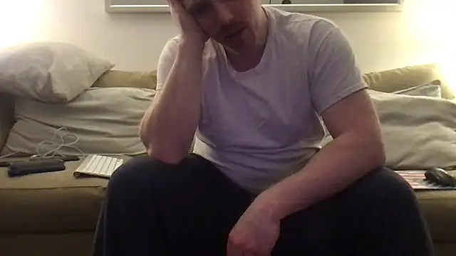 Snapshot of Rock_Pierce chatting on 02/16/25, 02:42 Rock Pierce online show from 02/16/25, 02:42