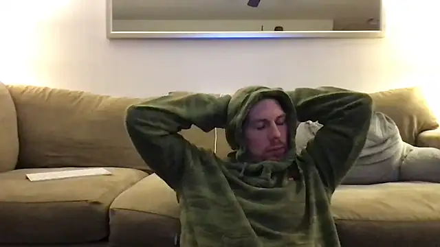 Snapshot of Rock_Pierce chatting on 03/11/25, 10:51 Rock Pierce online show from 03/11/25, 10:51