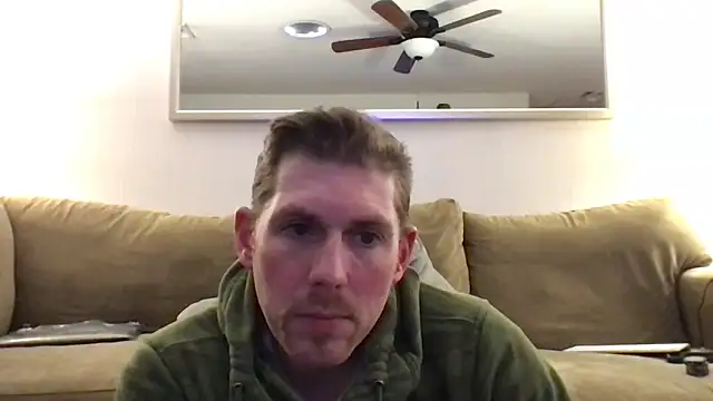 Snapshot of Rock_Pierce chatting on 03/11/25, 05:02 Rock Pierce online show from 03/11/25, 05:02