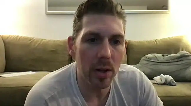 Snapshot of Rock_Pierce chatting on 03/12/25, 01:36 Rock Pierce online show from 03/12/25, 01:36