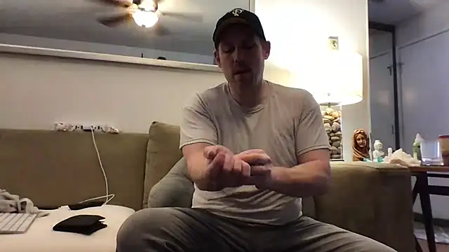 Snapshot of Rock_Pierce chatting on 03/21/25, 09:45 Rock Pierce online show from 03/21/25, 09:45