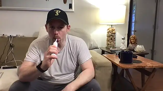 Snapshot of Rock_Pierce chatting on 09/18/25, 05:59 Rock Pierce online show from 09/18/25, 05:59