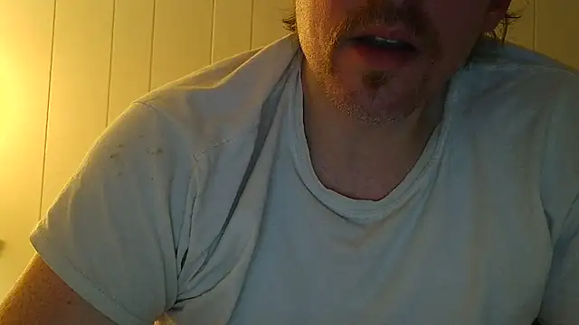 Snapshot of Rock_Pierce chatting on 07/01/26, 04:18 Rock Pierce online show from 07/01/26, 04:18