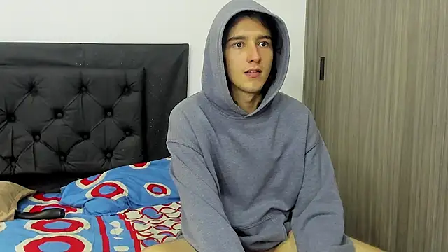 alex connorr online show from 01/04/25, 08:27