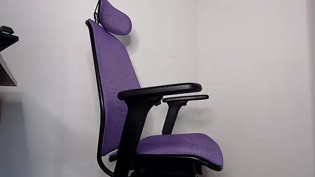 alex connorr online show from 12/21/25, 08:49