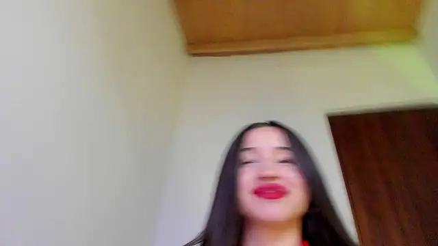 Snapshot of Sophie_spencer1 chatting on 10/07/25, 03:04 Sophie spencer1 online show from 10/07/25, 03:04