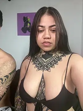 Snapshot of aliensexy chatting on 03/02/25, 08:50 aliensexy online show from 03/02/25, 08:50