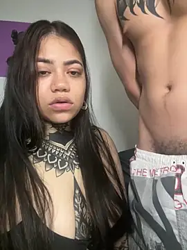 Snapshot of aliensexy chatting on 03/02/25, 11:53 aliensexy online show from 03/02/25, 11:53