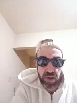 Snapshot of jmliimonsito chatting on 06/20/26, 10:12 jmliimonsito online show from 06/20/26, 10:12
