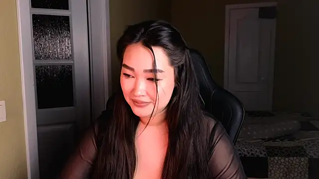 Erica Wayne online show from 01/12/25, 06:05