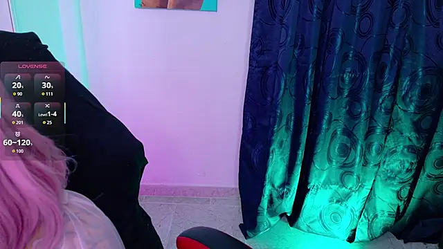 pandorabeker online show from 10/28/25, 01:53