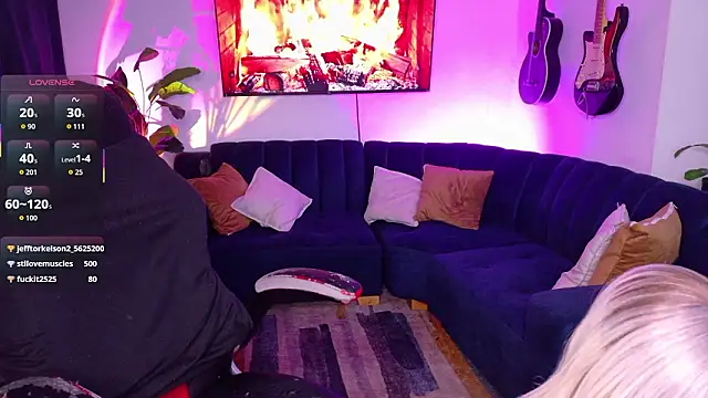 Snapshot of pandorabeker chatting on 03/26/26, 01:11 pandorabeker online show from 03/26/26, 01:11