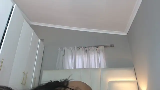 Snapshot of naughtyblackdolie chatting on 09/21/25, 01:24 naughtyblackdolie online show from 09/21/25, 01:24