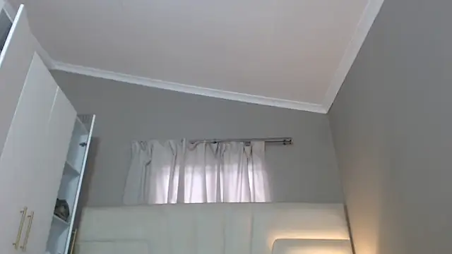 naughtyblackdolie online show from 12/23/25, 06:00