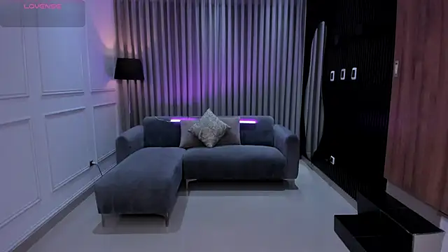 Snapshot of Anna_parkker_ chatting on 03/12/25, 11:09 Anna parkker  online show from 03/12/25, 11:09