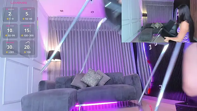 Snapshot of Anna_parkker_ chatting on 09/23/25, 07:28 Anna parkker  online show from 09/23/25, 07:28