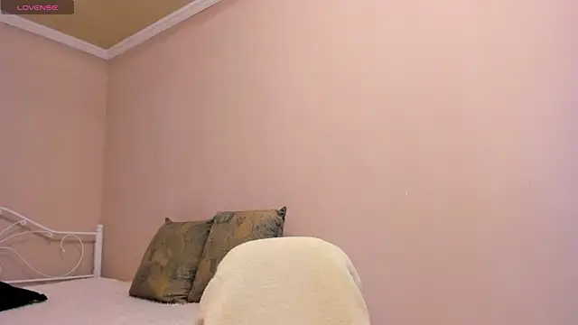  cleopattra  online show from 12/12/24, 08:14