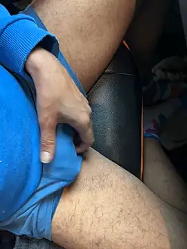 Snapshot of dreamy_lusty01 chatting on 03/14/25, 08:28 dreamy lusty01 online show from 03/14/25, 08:28