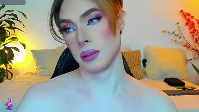 Snapshot of mike_blossom chatting on 03/27/26, 01:44 mike blossom online show from 03/27/26, 01:44