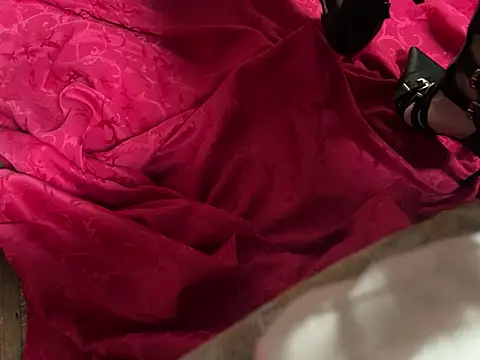 Snapshot of alexheels_boots chatting on 09/10/25, 03:56 alexheels boots online show from 09/10/25, 03:56