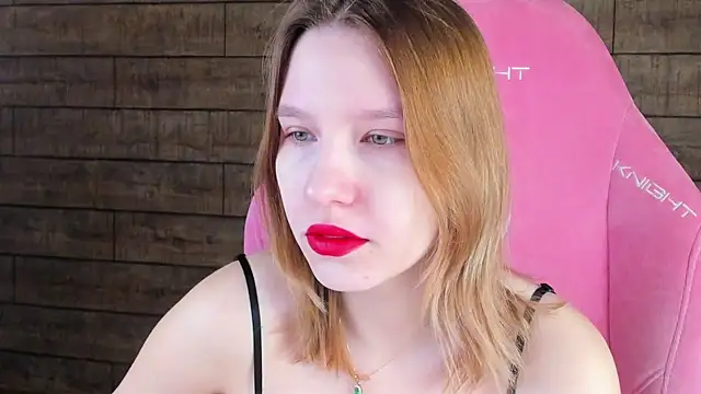 LiliLinn online show from 03/14/26, 05:24