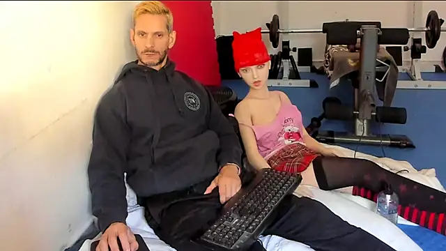 Snapshot of Samurayjiu chatting on 12/01/25, 12:43 Samurayjiu online show from 12/01/25, 12:43