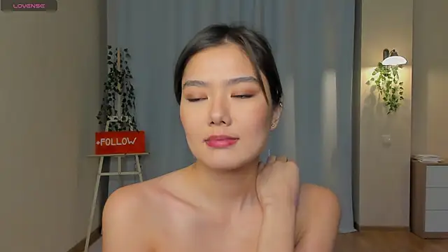 EmmaFisherf online show from 02/19/25, 04:33