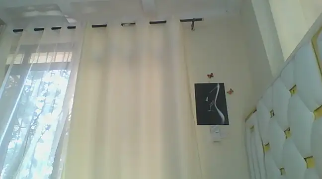 sweetlove05 online show from 02/17/25, 10:40