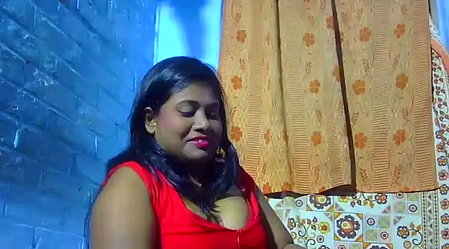 Snapshot of sexy_roma chatting on 01/25/25, 09:26 sexy roma online show from 01/25/25, 09:26