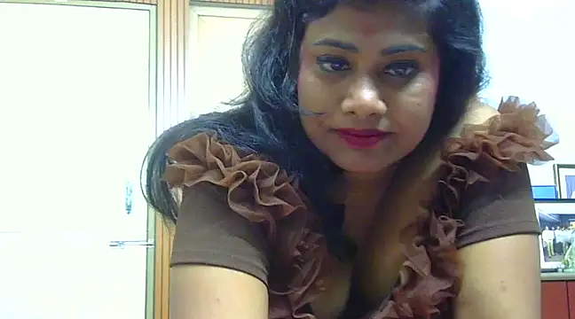 Snapshot of sexy_roma chatting on 03/14/25, 06:50 sexy roma online show from 03/14/25, 06:50