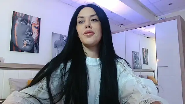 LaylaCruzRose online show from 02/08/25, 06:12