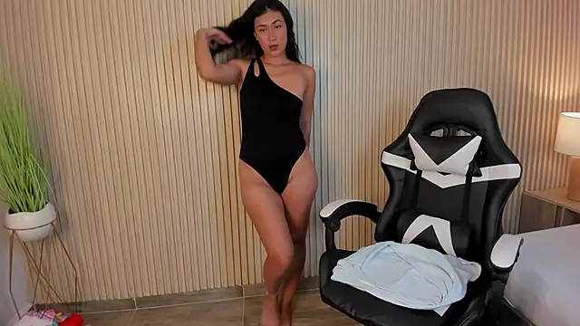 Snapshot of violetta_mendoza_ chatting on 03/23/25, 02:15 violetta mendoza online show from 03/23/25, 02:15