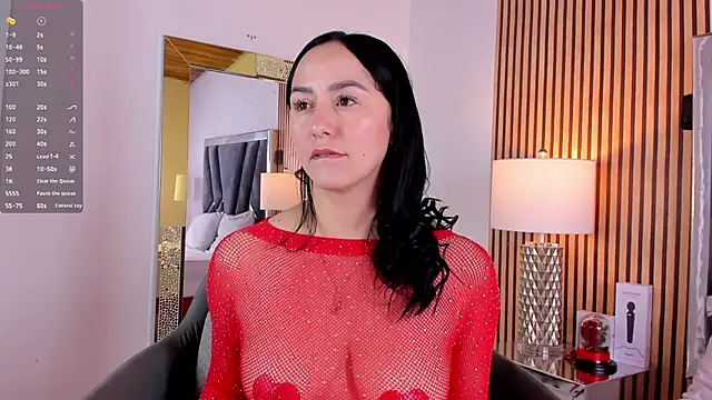 hazel ross tcw online show from 01/31/25, 01:12