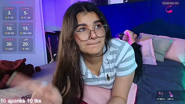 Snapshot of Tifanny_grey chatting on 09/13/25, 12:16 Tifanny grey online show from 09/13/25, 12:16