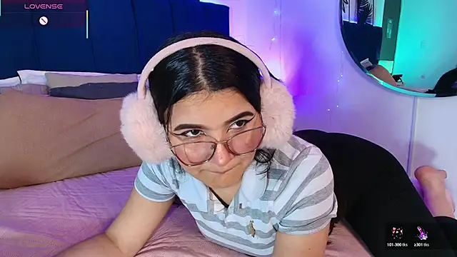 Snapshot of Tifanny_grey chatting on 11/07/25, 07:47 Tifanny grey online show from 11/07/25, 07:47