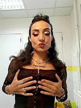 sugarunebaby online show from 09/25/25, 11:03