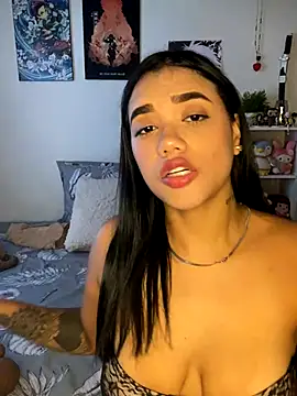 Snapshot of ElaEndez_ chatting on 12/14/25, 09:19 ElaEndez online show from 12/14/25, 09:19